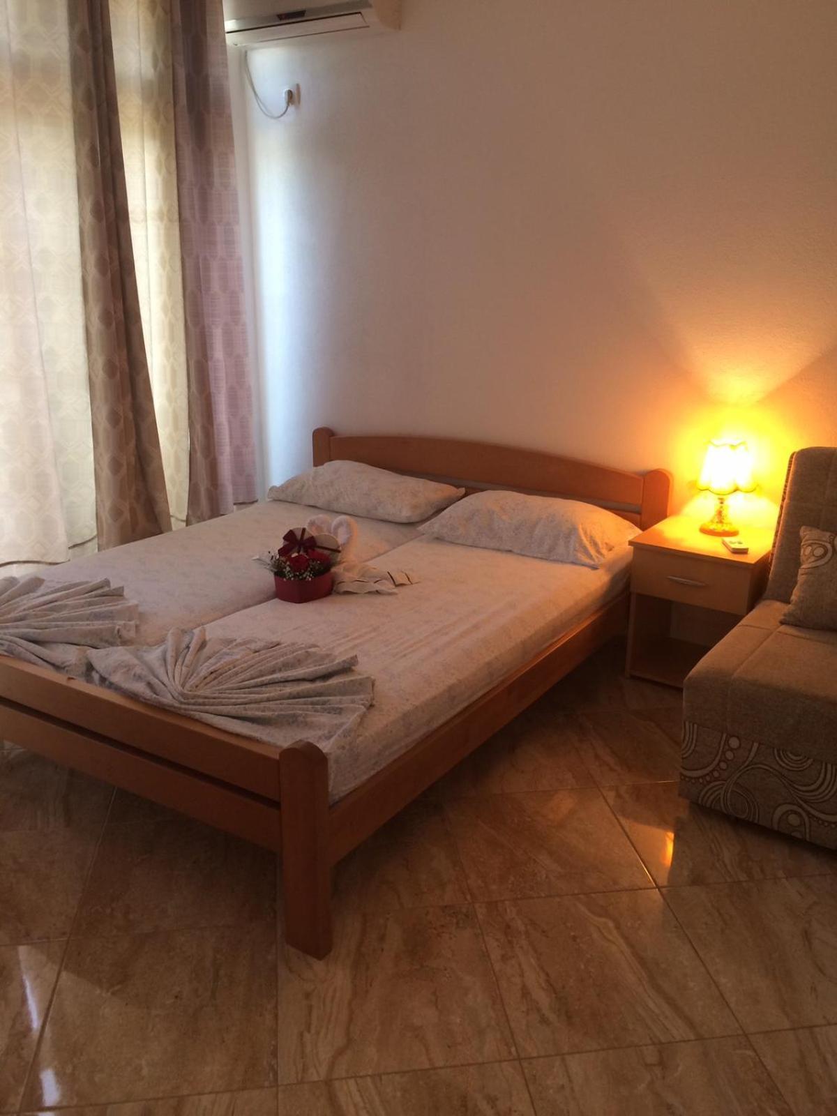 Sand And Sea Apartments Ulcinj Exterior photo
